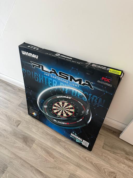 Buy & Sell Walton Wakefield - Photos for Winmau plasma Dart light