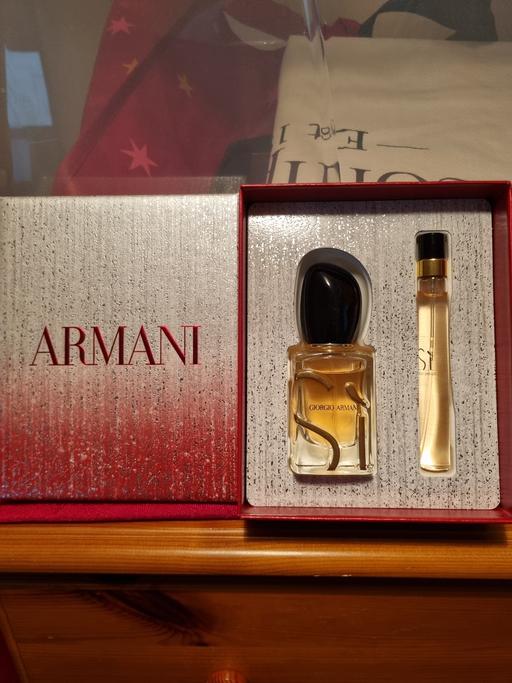 Buy & Sell Grangemouth Falkirk - Photos for perfume