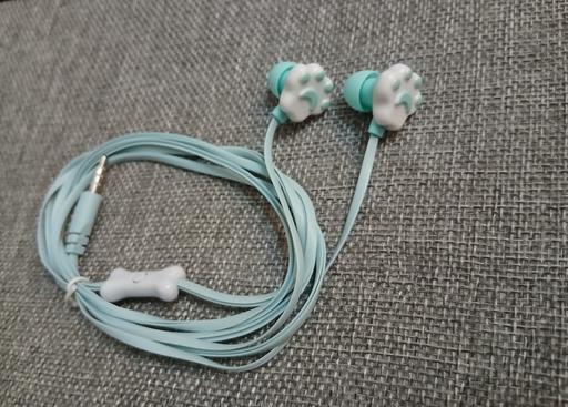 Buy & Sell Bradley Fold Trading Estate Bury - Photos for Ear Phones New 🐾