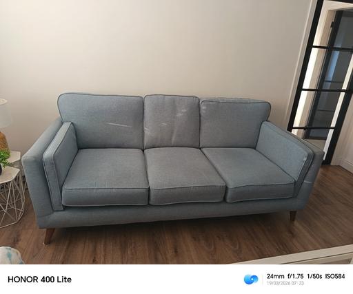 Buy & Sell Kirkby Knowsley - Photos for 3 seat sofa and love chair light blue