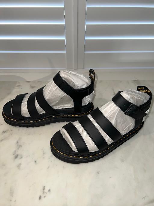 Buy & Sell Aylestone Leicester - Photos for Dr Martens Blaire Sandals