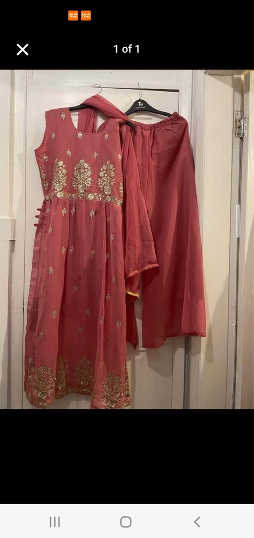 Buy & Sell Penn Fields Wolverhampton - Photos for suit