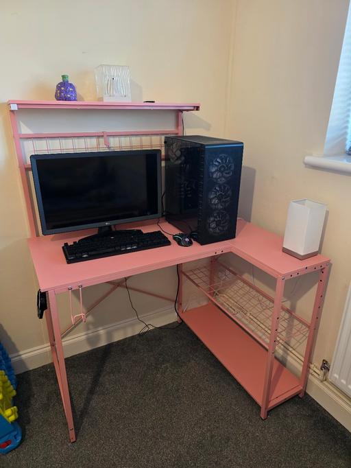 Buy & Sell Middle Park South East London - Photos for pink corner desk