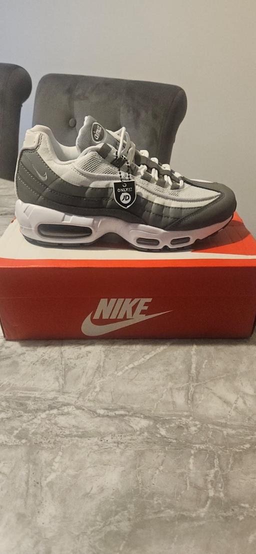 Buy & Sell Ellistown North West Leicestershire - Photos for Air max 95’s size 7