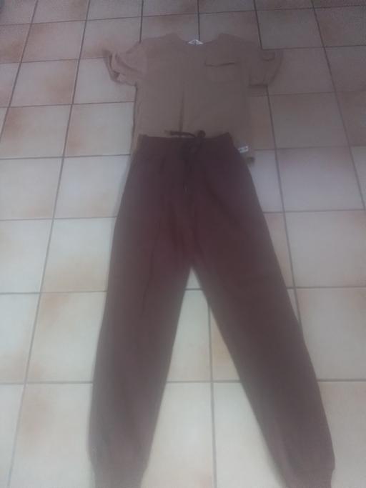 Buy & Sell Streetly Walsall - Photos for BOYS JOGGERS AND TEE SHIRTS