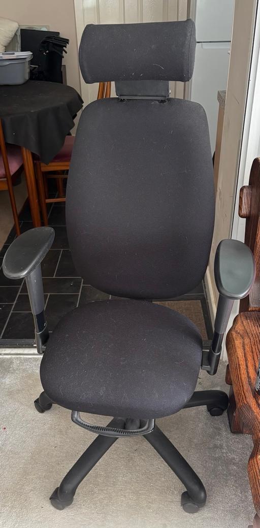 Buy & Sell Great Usworth Sunderland - Photos for Black computer chair