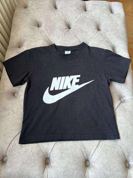 Buy & Sell Roby Knowsley - Photos for Girls Nike T-shirt