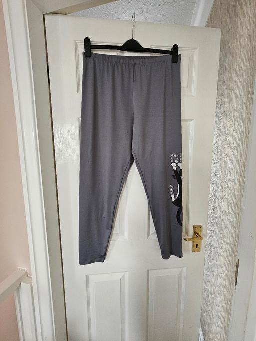 Buy & Sell Newton Doncaster - Photos for Ladies leggings with a cat design, size 18