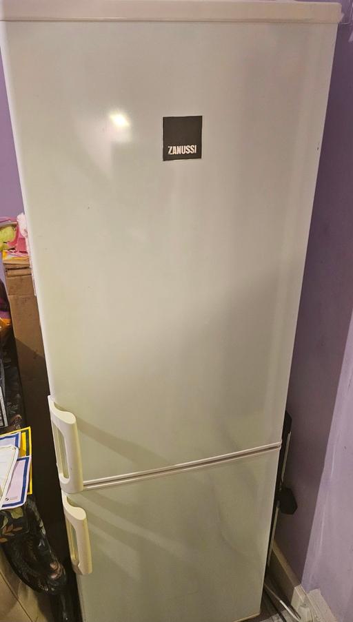 Buy & Sell Well Hall South East London - Photos for Fridge Freezer Good Condition
