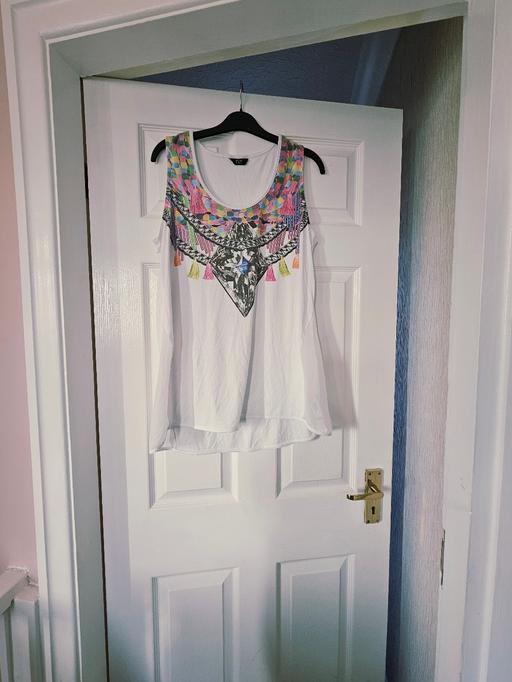 Buy & Sell Newton Doncaster - Photos for F&F summer top, size 16.