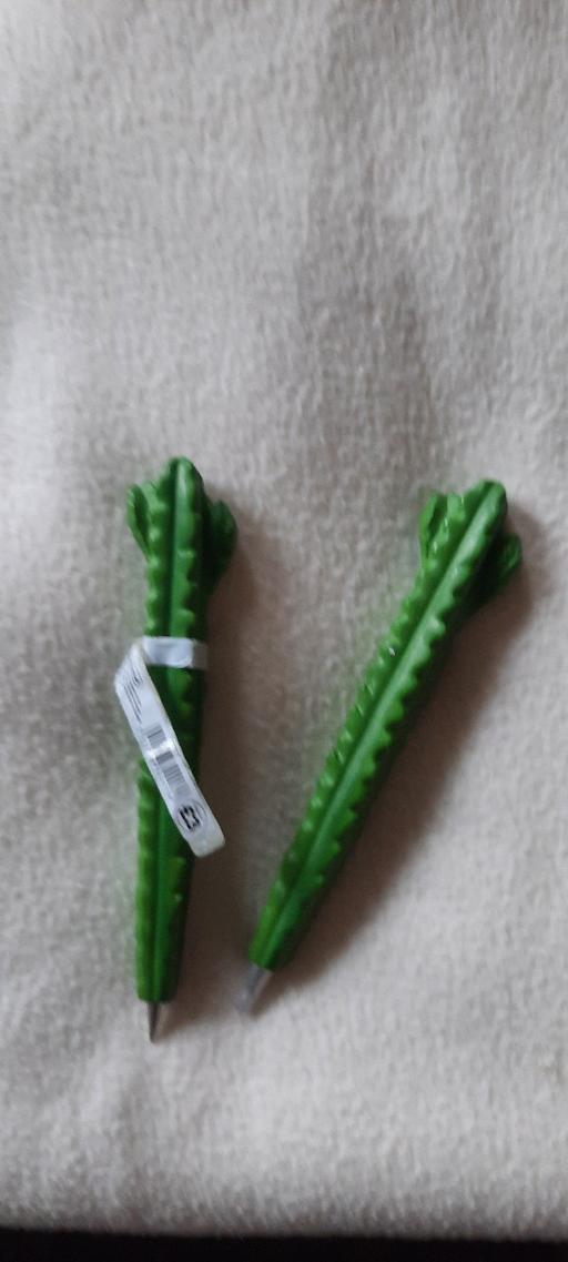 courses Leagrave Luton - Photos for 2 novelty pens