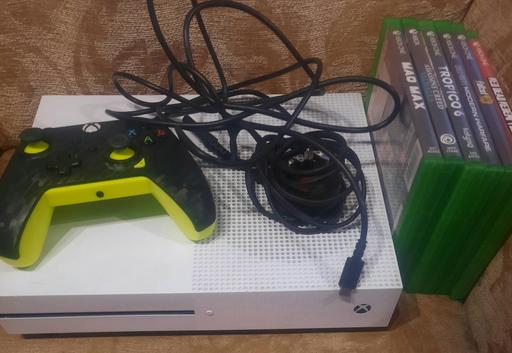 Buy & Sell Rubery Birmingham - Photos for xbox one s 1tb Bundle