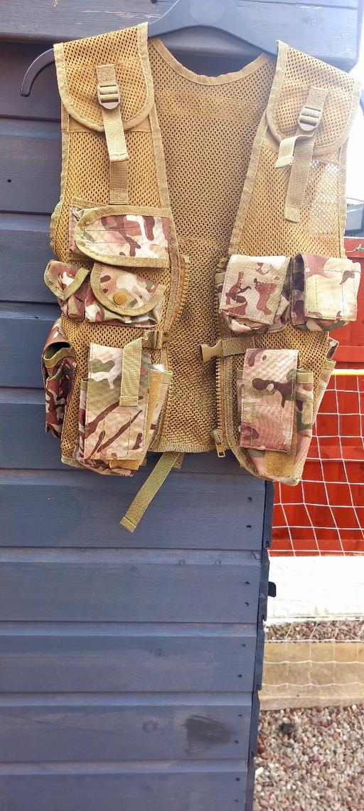 Buy & Sell Brookvale Halton - Photos for Army Gillet