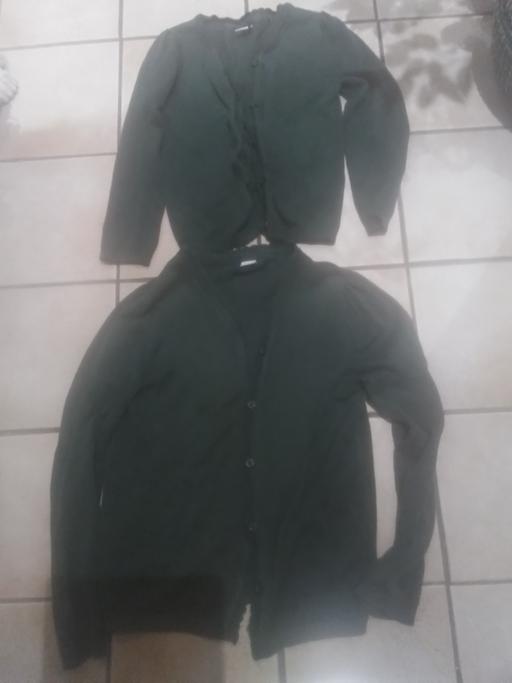 Buy & Sell Sutton Coldfield Birmingham - Photos for TWO TU,BOTTLE GREEN GIRLS SCHOOL CARDIGANS