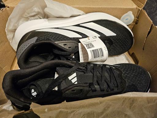 Buy & Sell Bradmore Wolverhampton - Photos for NEW Adidas trainers UK 7.5