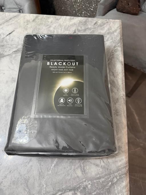 Buy & Sell Bold Saint Helens - Photos for Solar thermal black out curtains 60x72