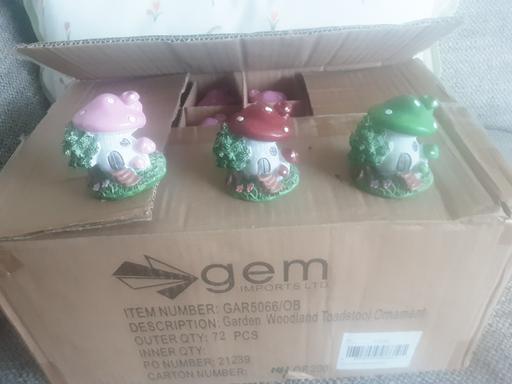 Buy & Sell Bolton-Upon-Dearne Barnsley - Photos for Full box of 72 piece toadstools