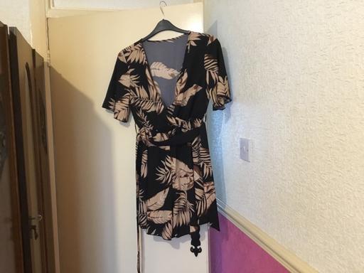 Buy & Sell Woodcross Wolverhampton - Photos for Playsuit Size L