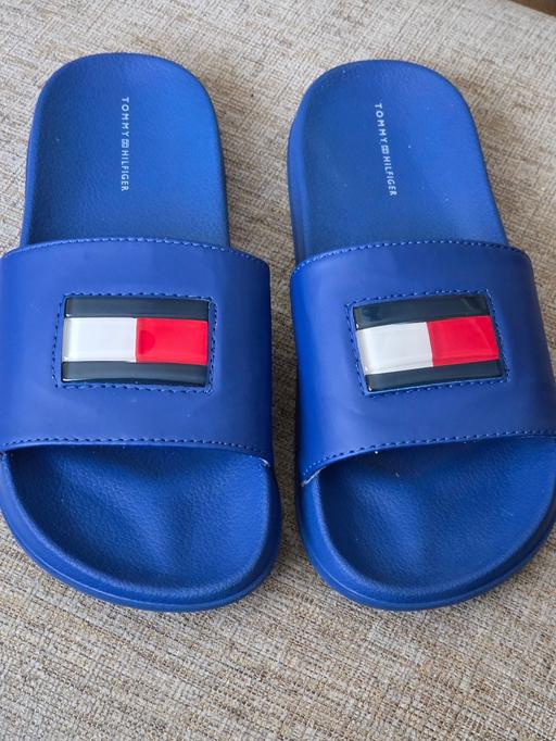 Buy & Sell Pensnett Dudley - Photos for TOMMY HILFIGER SLIDERS SIZE 5