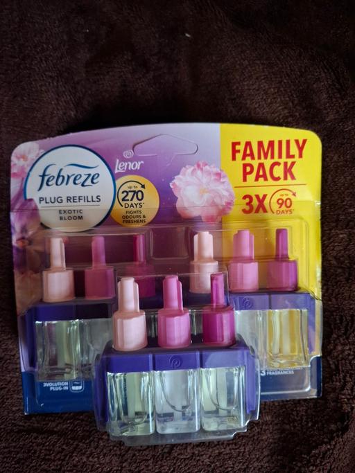 Buy & Sell Woodsetton Dudley - Photos for FEBREZE