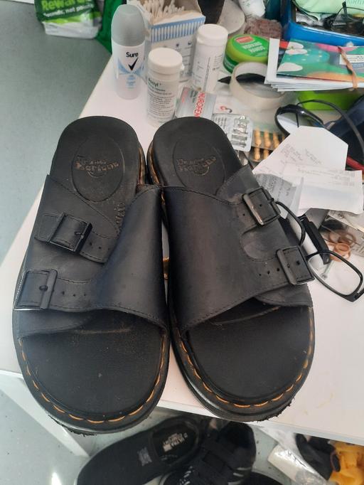 Buy & Sell Old Kent Road South East London - Photos for Dr martens sandals
