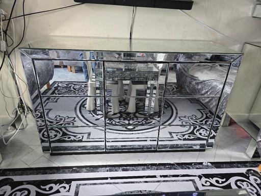 Buy & Sell Witham Braintree - Photos for Mirror Side table Console TV Stand