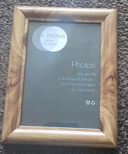 Buy & Sell Beeston Broxtowe - Photos for Frame )