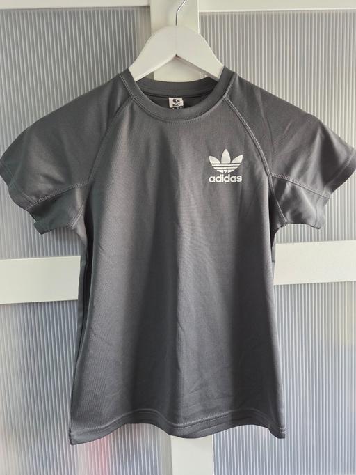 Buy & Sell Weston Point Halton - Photos for Age 8 grey tshirt