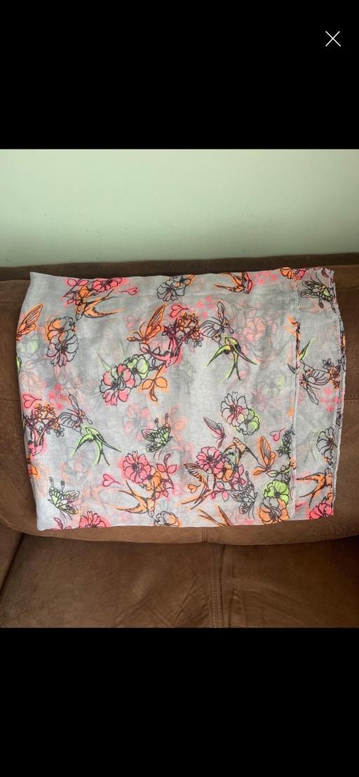 Buy & Sell Eaglescliffe Stockton-on-Tees - Photos for Large Sarong/Pashmina/Shawl