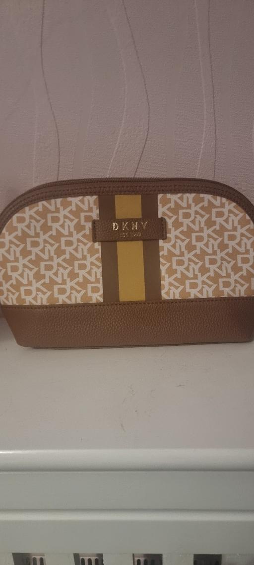 Buy & Sell Walsall Town Centre Walsall - Photos for brand new dkny make up bag