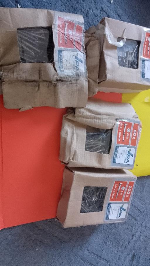 Buy & Sell Falconwood South East London - Photos for 4 packets of powerfix profi chipboard screws