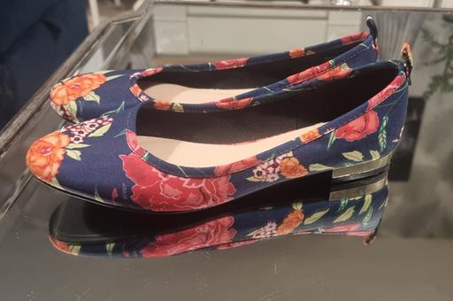Buy & Sell Walsall Town Centre Walsall - Photos for size 6 new floral summer shoes