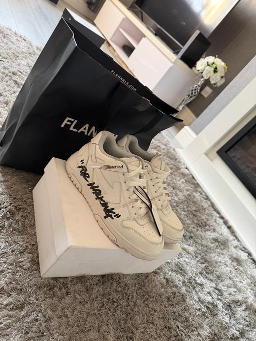 Buy & Sell Great Bridge Sandwell - Photos for Off white mens trainers