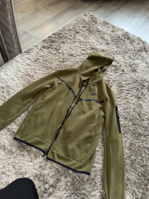 Buy & Sell Great Bridge Sandwell - Photos for Nike tech