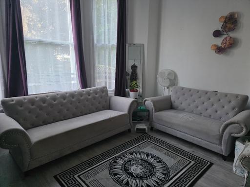 Buy & Sell New Cross South East London - Photos for 3 Seater & 2 Seater