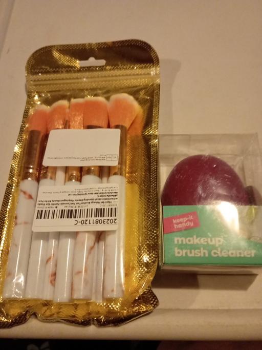 Buy & Sell Horncastle East Lindsey - Photos for ladies make up brushes & cleaner sets