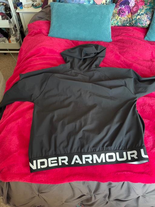 Buy & Sell Appleton Warrington - Photos for Hoodie