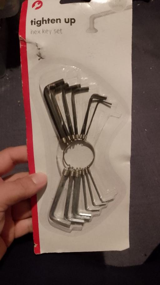 Buy & Sell Falconwood South East London - Photos for 14 piece Hex key set