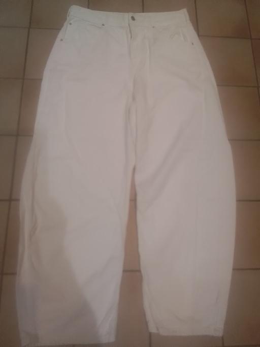 Buy & Sell Streetly Walsall - Photos for LADIES ASOS WHITE JEANS