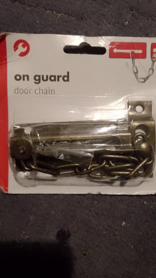 Buy & Sell Falconwood South East London - Photos for on guard door chain