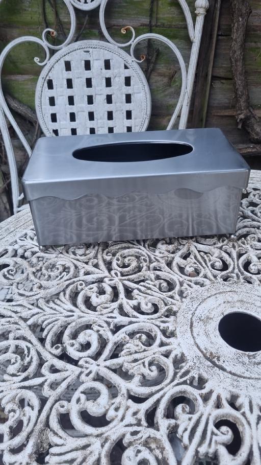 Buy & Sell Enfield North London - Photos for Stanley still tissue box