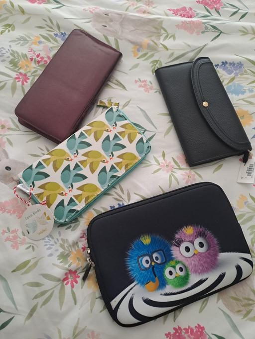 Buy & Sell Gleadless Valley Sheffield - Photos for purse bundle