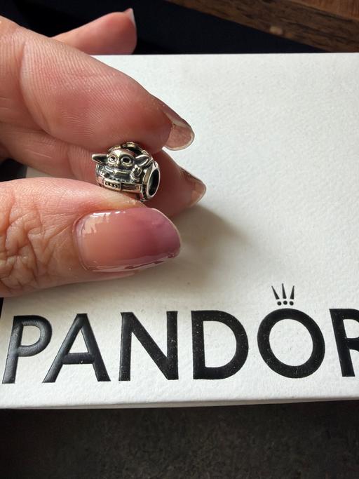Buy & Sell Civic Centre Manchester - Photos for Pandora baby yoda charm