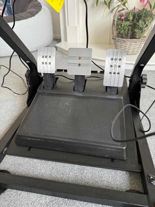 Buy & Sell Sidcup Bexley - Photos for Thrust master T300RS GT Racing Wheel & Pedals