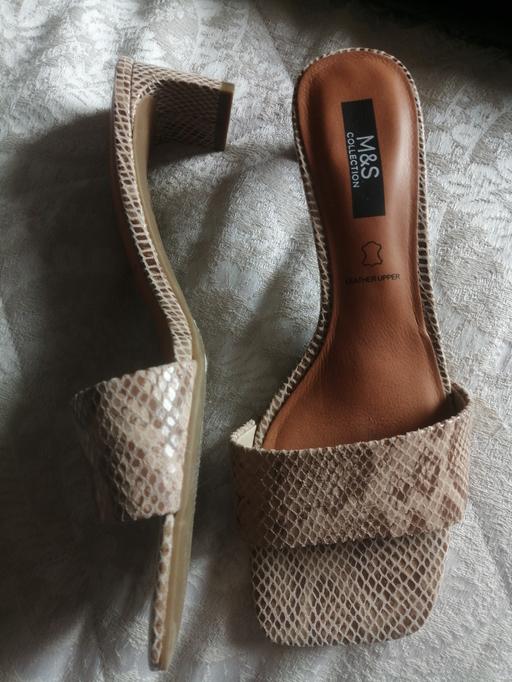 Buy & Sell Moseley Village Wolverhampton - Photos for M&S size 6 Ladies sandals