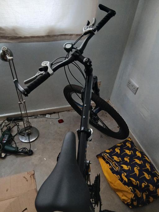 Vehicles Dudley Town Centre Dudley - Photos for trioblade mountain folderable bike