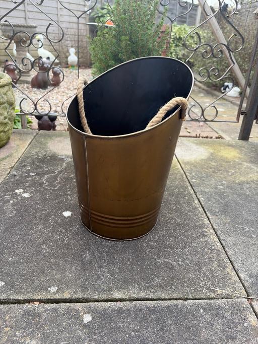 Buy & Sell Saltley Birmingham - Photos for Metal planter bucket