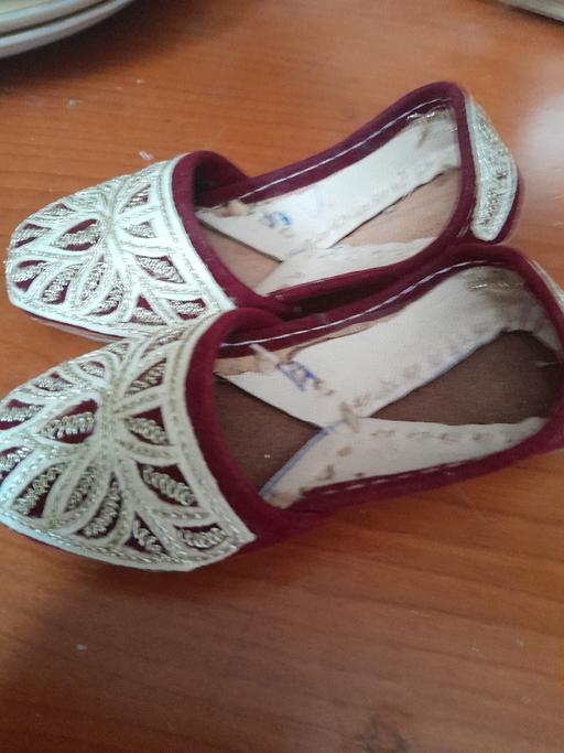 Buy & Sell Netherton Dudley - Photos for small pair Chinese shoes