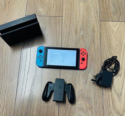 Buy & Sell Lye Dudley - Photos for Nintendo Switch Console - Like New