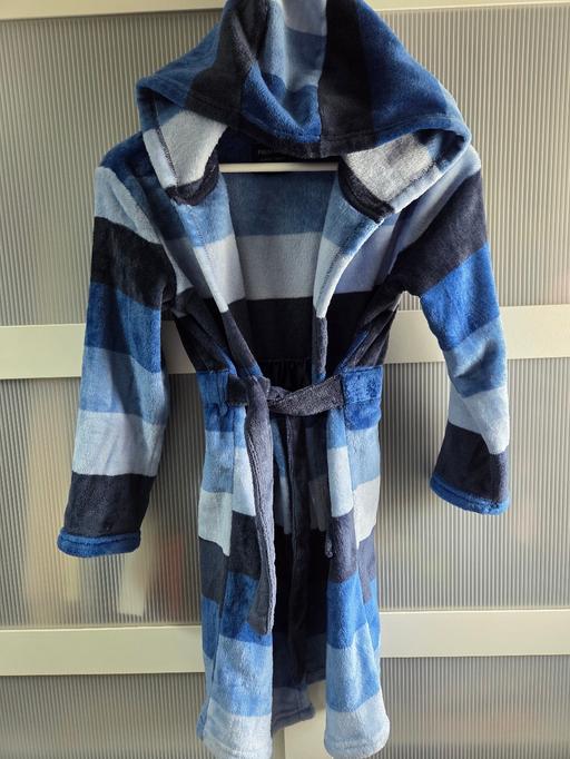 Buy & Sell Weston Point Halton - Photos for Age 8-9 PRIMARK dressing gown